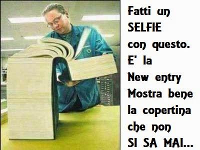 Tra pagine e selfie: l'editoria dei social network