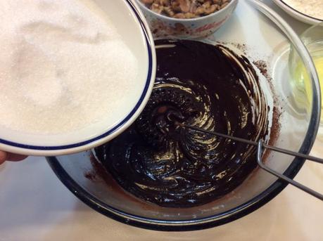 BROWNIES CON LE NOCI IMG_1424-0.JPG