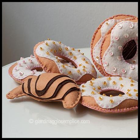 Ciambelle in pannolenci Ciambelle in pannolenci