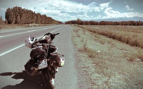 Ushuaia: A cafe racer adventure #2