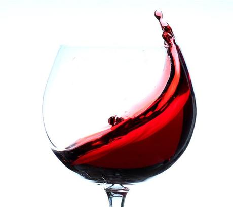 Vino rosso: un valido aiuto contro lo stress