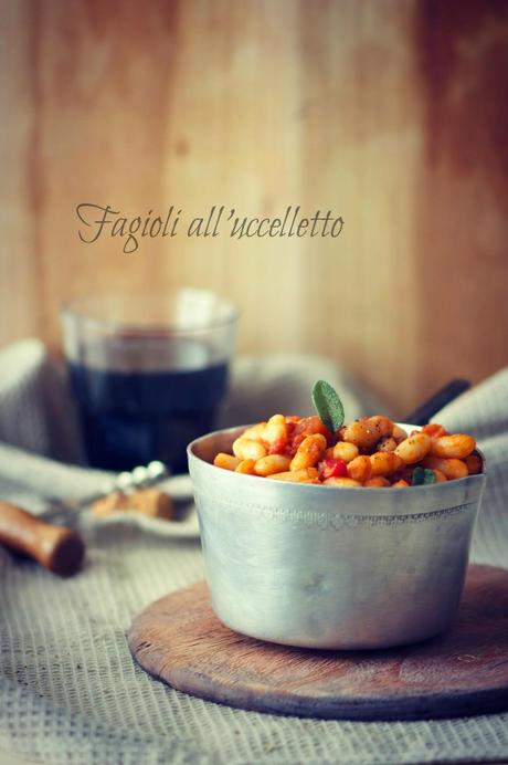 Fagioli all'uccelletto Fagioli all'uccelletto