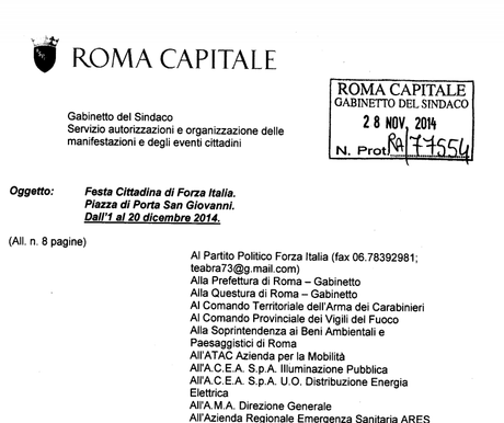 Il disgustoso mercatino di Natale di fronte a San Giovanni? In realtà è la Festa di Forza Italia. Una storia incredibile di squallore, degrado, presa in giro