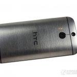Leaked-photos-allegedly-reveal-HTCs-next-flagship-phone (2)
