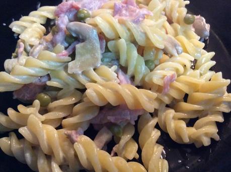 fusilli prosciutto panna