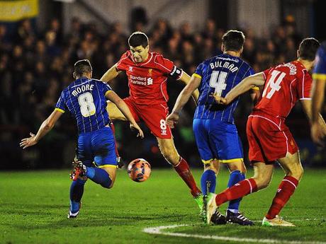 FA Cup: Gerrard salva il Liverpool dalla Bestia, Spurs al replay