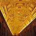 L’Oro del Vaticano: ricchezze nascoste, scandali e affari della Santa Sede.