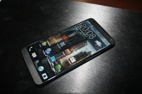 HTC One M7: finalmente arriva Lollipop!!