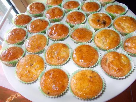 Mini muffin alla banana e cioccolato