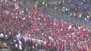 La Partita Perfetta - Roma-Bayern, applausi Tra tifosi e scambio Sciarpe