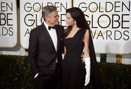 george-clooney-e-amal-alamuddin-innamorati-ai-golden-globe-awards-2015