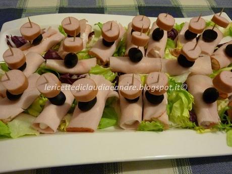 Rotolini veloci con prosciutto, philadelphia, wurstel e olive