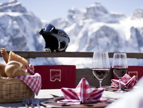 L'universo di piaceri della vacanza DOLOMITI SUPERSKI