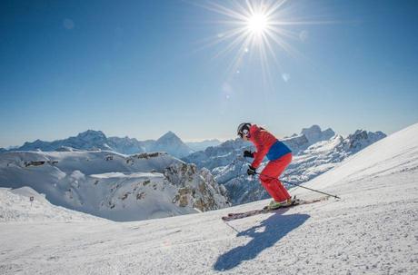 L'universo di piaceri della vacanza DOLOMITI SUPERSKI