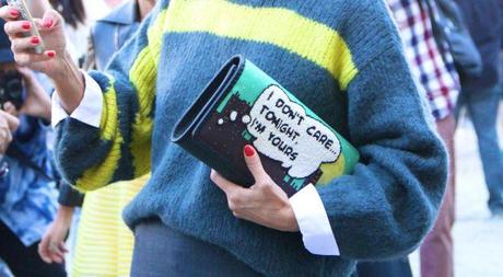 Paris-Fashion-Week-Street-Style-Style-Barista-clutch