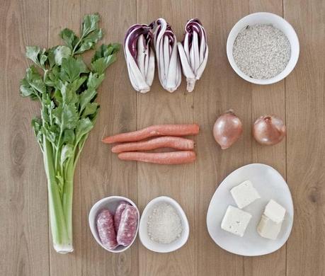 L’INVERNO NEL PIATTO: RISOTTO ALL’ONDA DI RADICCHIO E SALSICCIA CON QUADRATO DI TALEGGIO