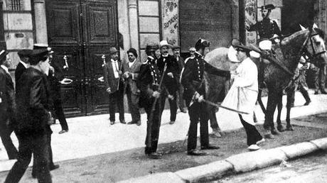 LA VAMPIRA DI BARCELLONA.- Prima Parte.