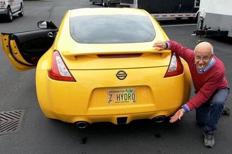 Arriva l’auto ad acqua evoluta entro marzo 2015: 5000km con 5 litri! auto acqua1