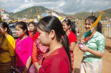 Giorno di festa a Taunggyi