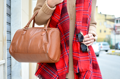 Tartan scarf, please!