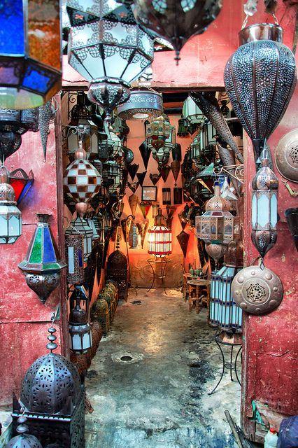 road-to-morocco-lamps