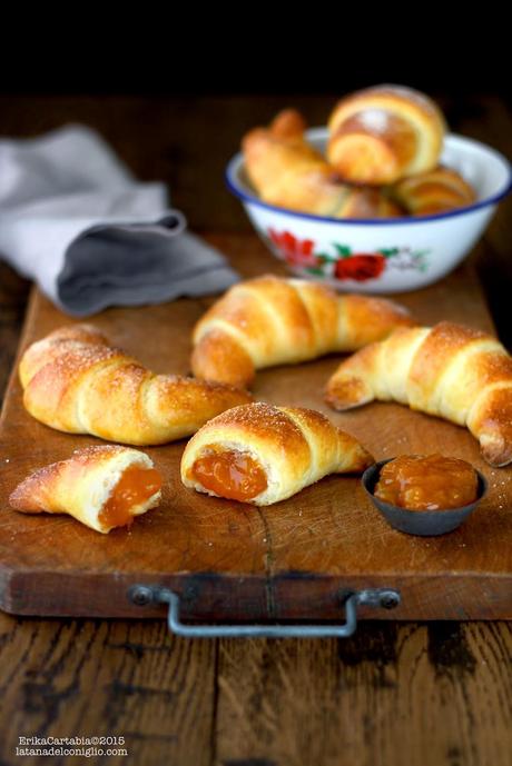 Cornetti di pasta brioche