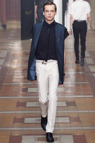 Parigi Moda uomo: la fluidità di Lanvin per l'autunno inverno 2015-2016
