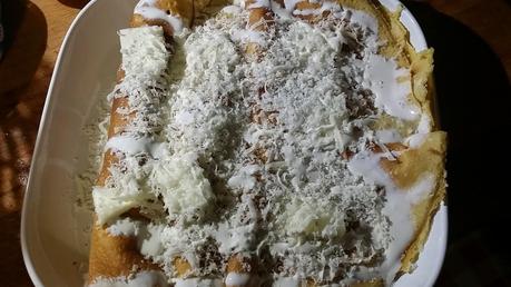 Creps di farina di ceci ai due prosciutti gratinate