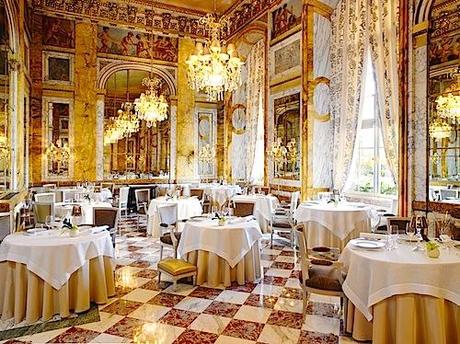 hotel crillon parigi