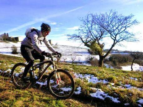 Facing the Gorgon on Mountain Bike (31/1, 2015)