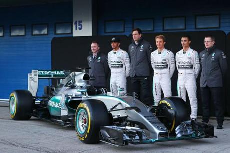 F1 | La Mercedes presenta la nuova W06