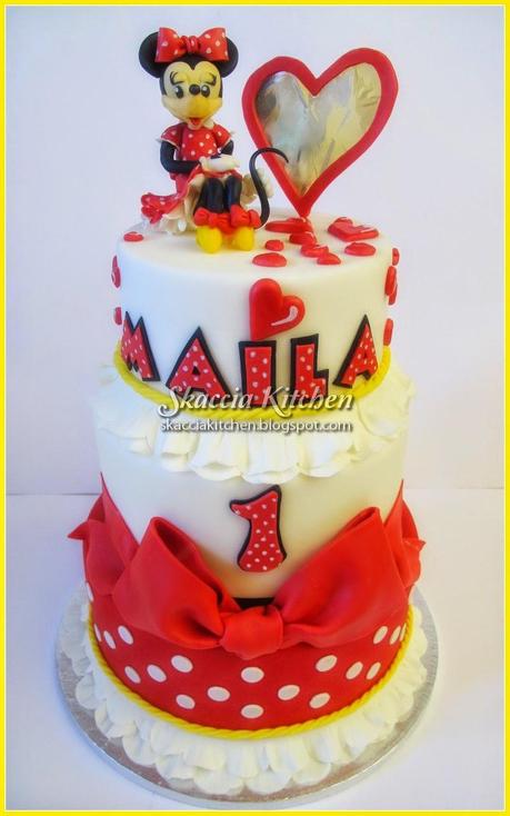 Minnie Cake