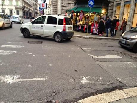 Tutto lo schifo che Sergio Mattarella potrà vedere nel percorso di insediamento da Montecitorio al Quirinale passando per Piazza Venezia. Quaranta immagini per mettere in guardia il Presidente