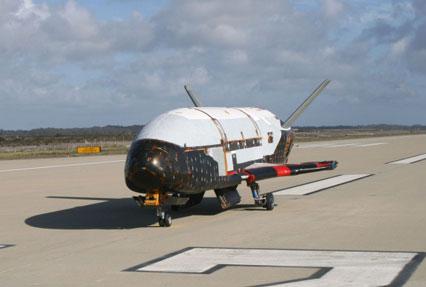 Guerre stellari: in volo  X-37B Orbital Test Vehicle