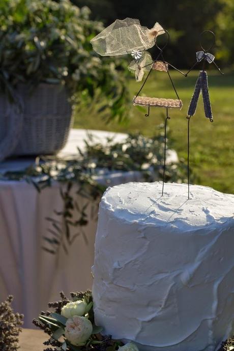 wedding cake topper:       il matrimonio bucolico di  Marta e Stefano