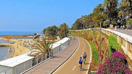 Pedalando sulle Strade della Milano-Sanremo e non solo...