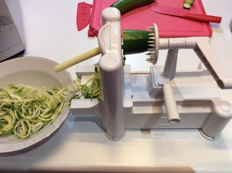 NASELLO CON SPAGHETTI DI VERDURE E SALSA AL BASILICO IMG_3232