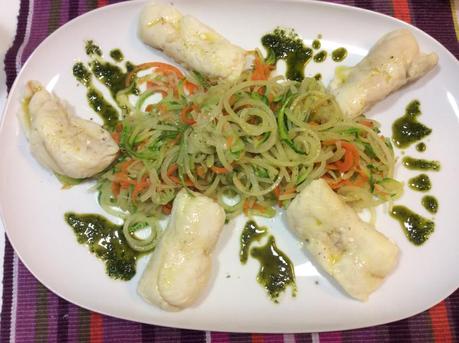 NASELLO CON SPAGHETTI DI VERDURE E SALSA AL BASILICO IMG_3257