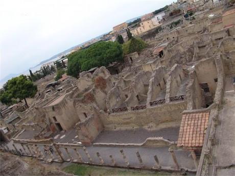 Perché il nome cambiò da Resina a Ercolano?