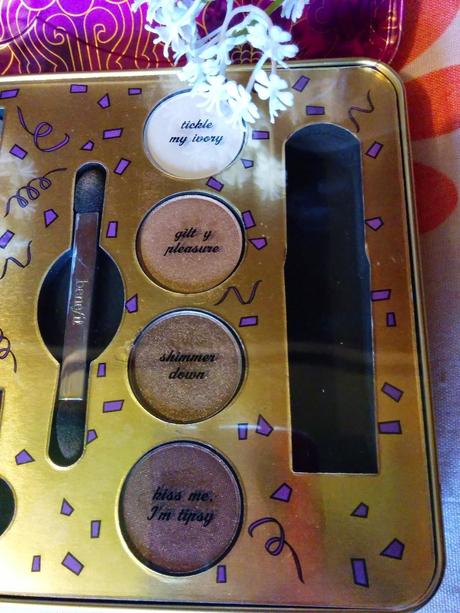 Benefit make-up Kit, Groovy kind- a love