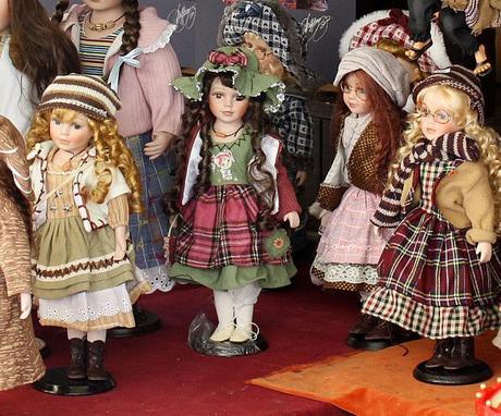 Zitte ma vive – bambole e marionette a Praga, Repubblica Ceca