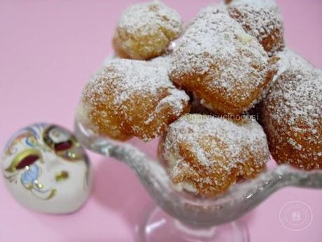 Bignole di Carnevale con crema al limoncello