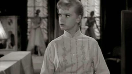 GUIDA INTERGALATTICA... AI CONFINI DELLA REALTÀ GUIDA INTERGALATTICA... AI CONFINI DELLA REALTÀ