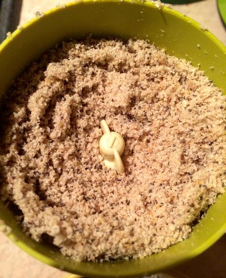 Crackers Crudisti Olive e Peperoni ricettevegan.org crackers crudisti