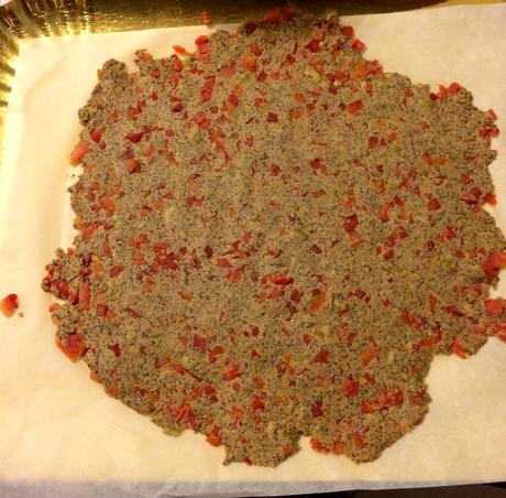 Crackers Crudisti Olive e Peperoni ricettevegan.org crackers crudisti