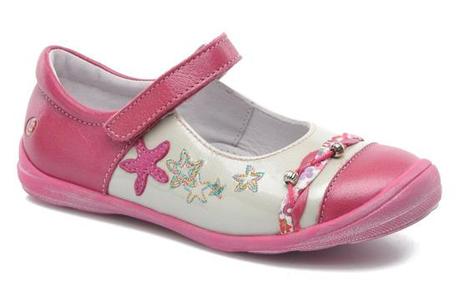 Oroscopo per i piccoli pesci ballerine-rosa