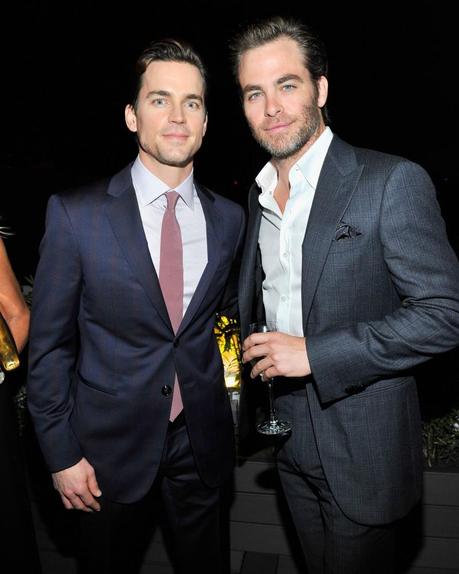 Matt Bomer Chris Pine Giorgio Armani Oscar 2015 Cocktail Photo e1424647281225 800x999 Matt Bomer e Chris Pine Celebrate 2015 Oscar con Giorgio Armani