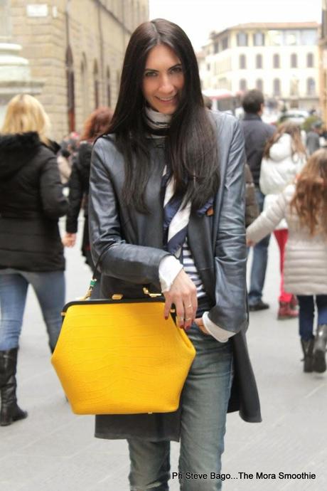 themorasmoothie themorasmoothie, fashionblog, fashionblogger, blogger, italianblogger, bloggeritaliana, fashionbloggeritaliana, italianfashionblogger, veneziani, joleveneziani, veneziani bag, borsa veneziani, maliparmi, maliparmi coat, girl, model, shopping, shopping on line, firenze, florence, outfit, look, ootd, lokoftheday, outfitoftheday, ss15, borsa gialla, street style, outfit museo, paola buonacara