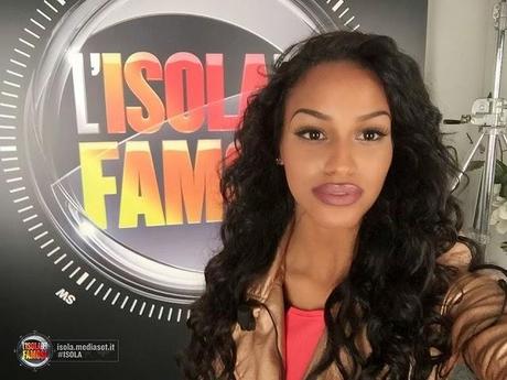 Fanny Neguesha abbandona L'Isola dei Famosi