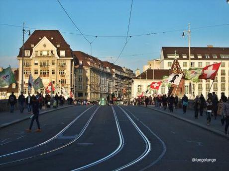 Mittlere Rheinbrucke